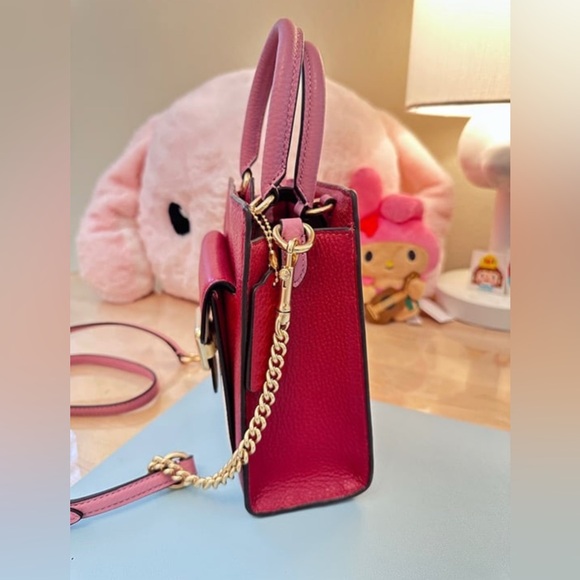 Coach cross body bag. - Picture 9 of 13